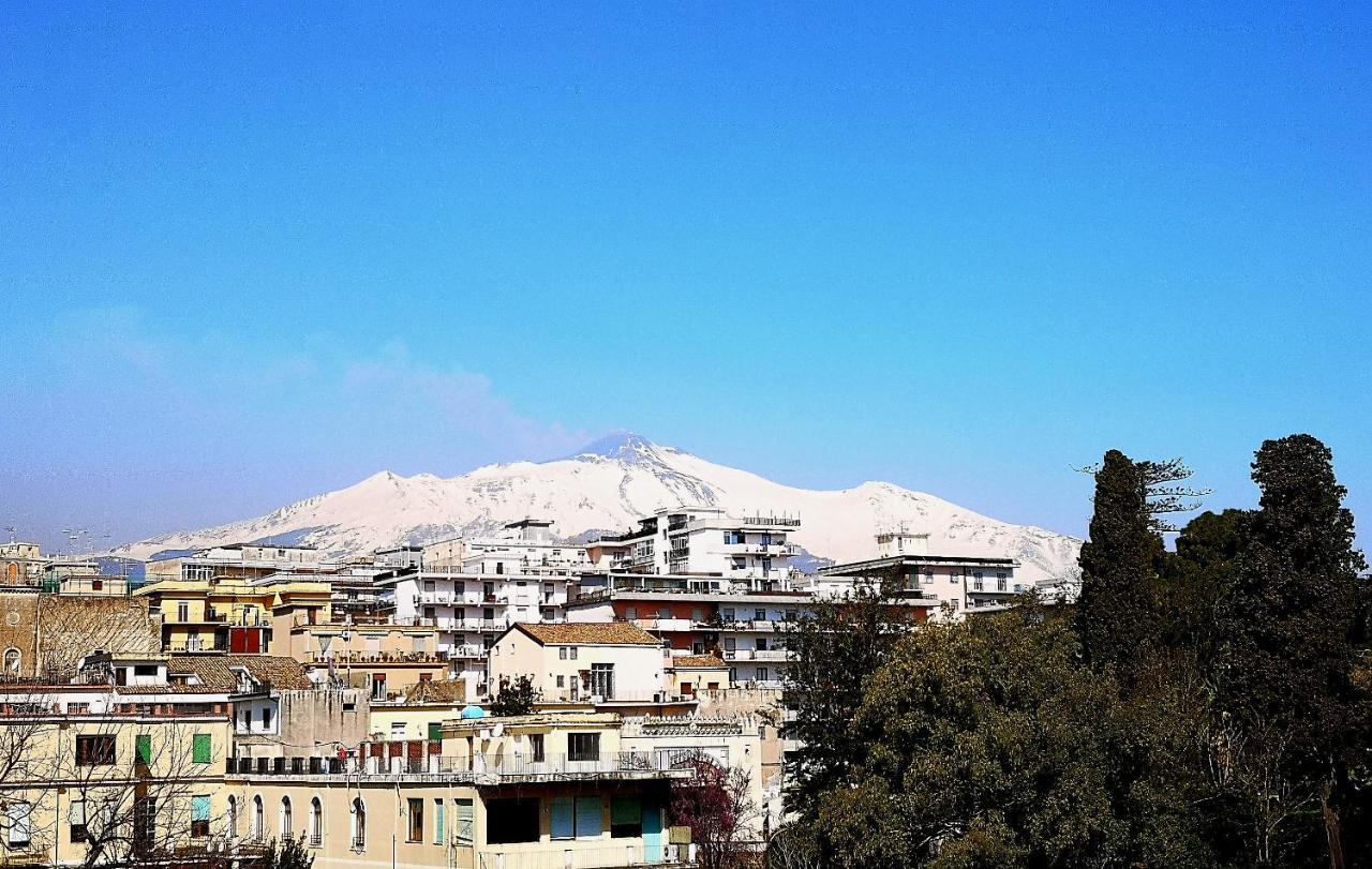 Il Balcone Di Galatea Apartman Acireale Kültér fotó